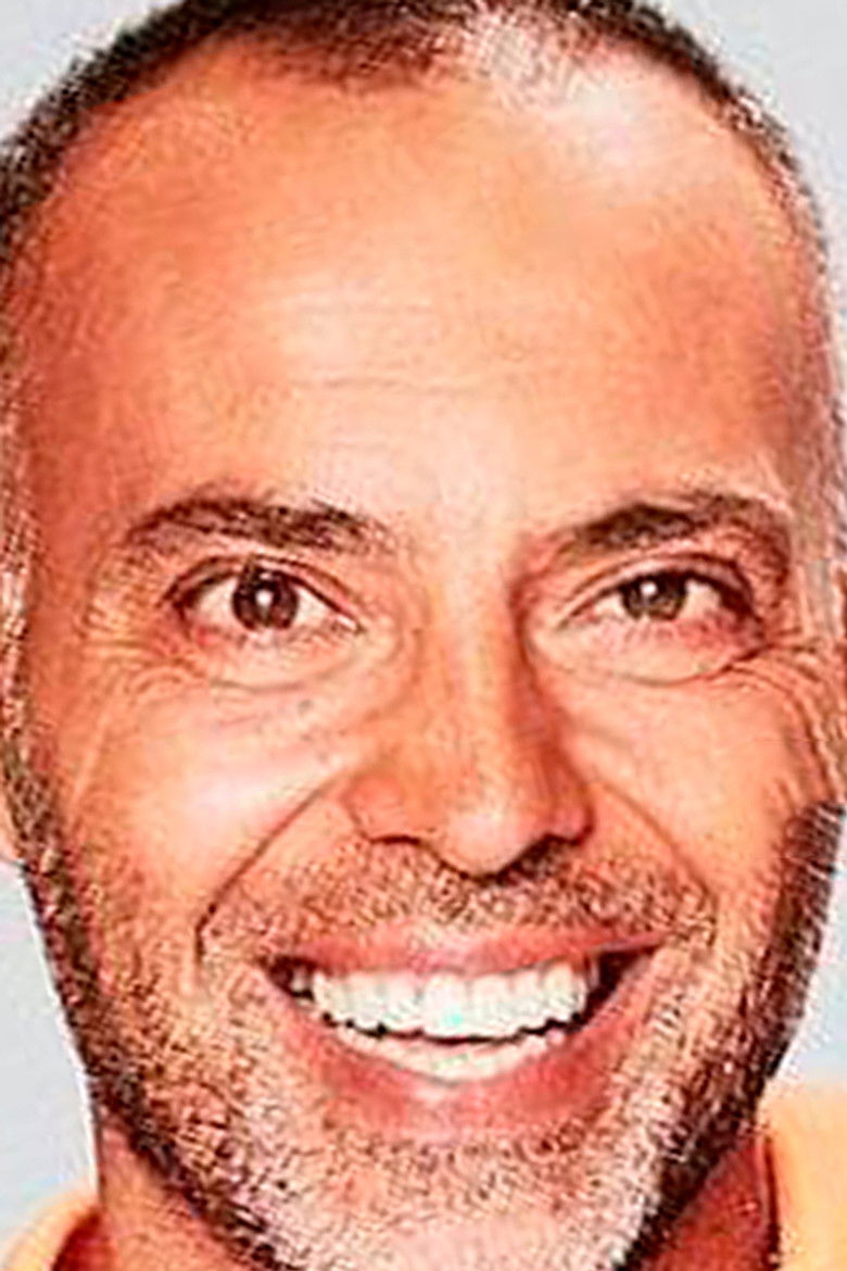 Óscar Cornejo portrait image