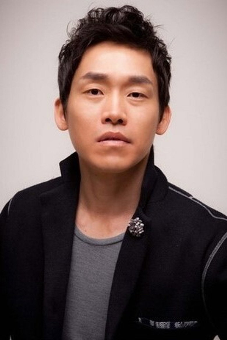 Cho Jae-ryong photo 2