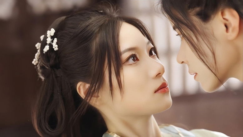 Imatge de Blushing Snow, Bright as Cherries