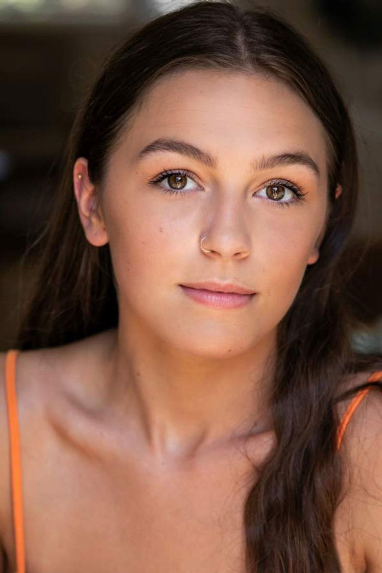 Jules Robertson portrait image