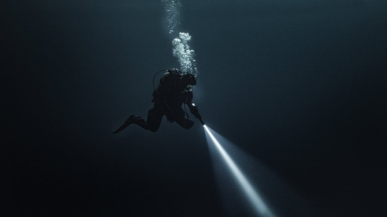 Breaking Surface (2020) türkçe dublaj izle