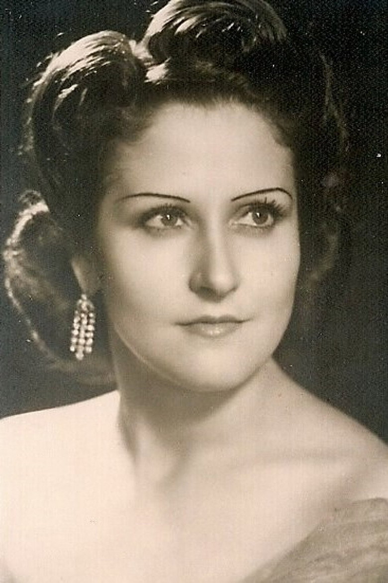 Estrellita Castro photo 2