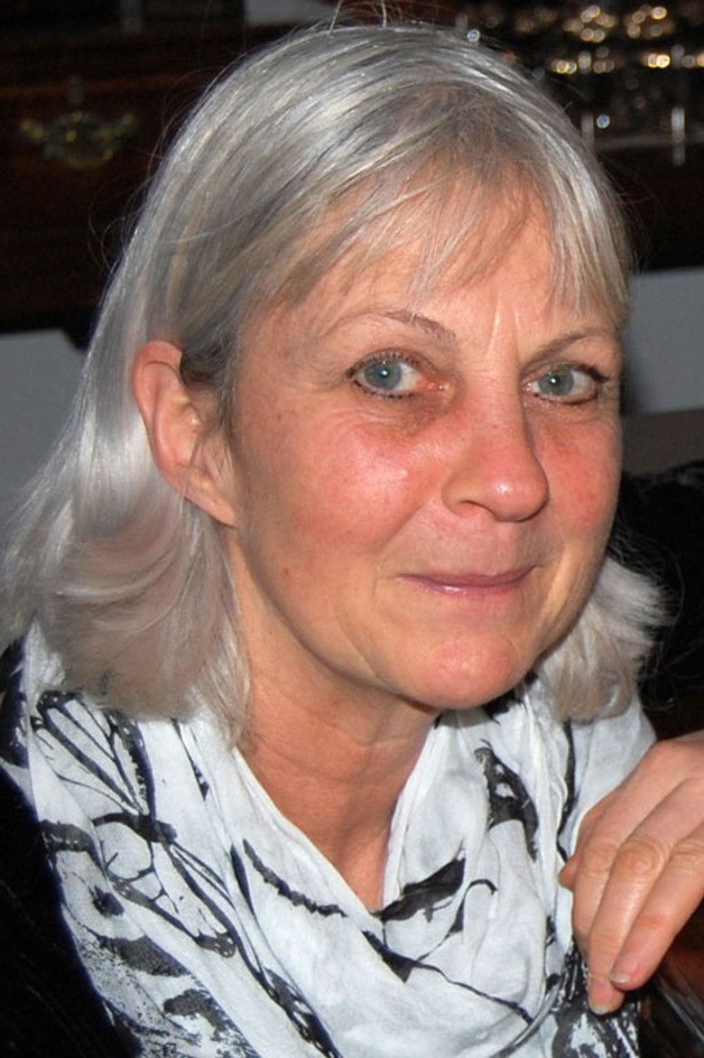 Caroline Brett portrait image