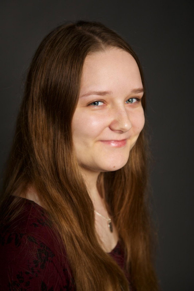 Chloe Louise Dibble portrait