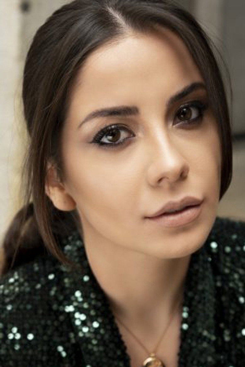 Melis Tüzüngüç photo 2