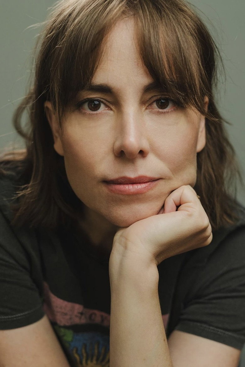 Alethea Jones photo 3