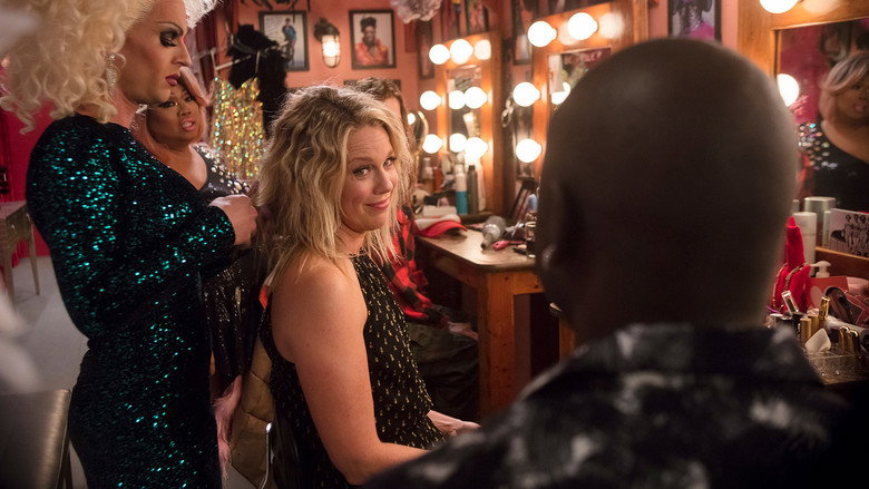 Still from Playing House - Season 3 Episode 8