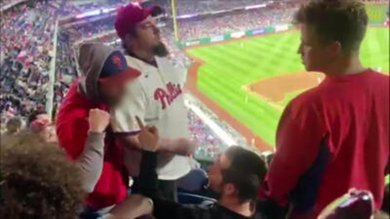 Still image for Customer Wars season 1 episode 12: Baseball Brawl Still image for Customer Wars season 1 episode 12: Baseball Brawl