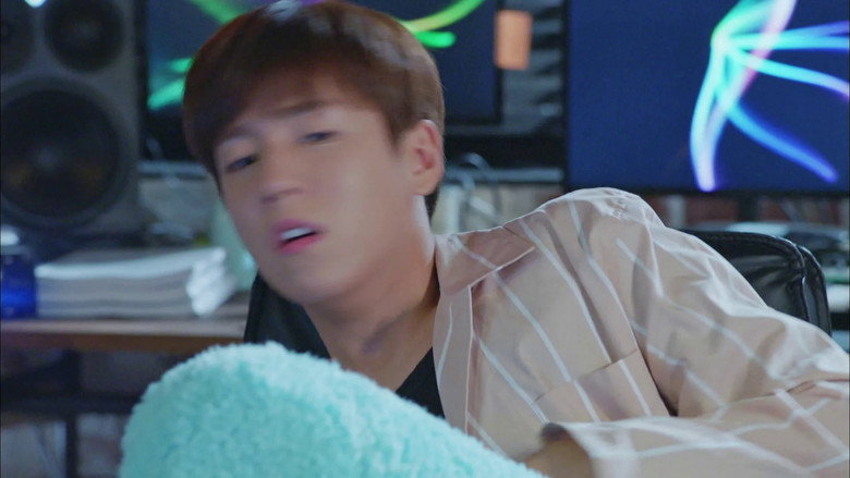 Still from The Liar and His Lover - Season 1 Episode 12