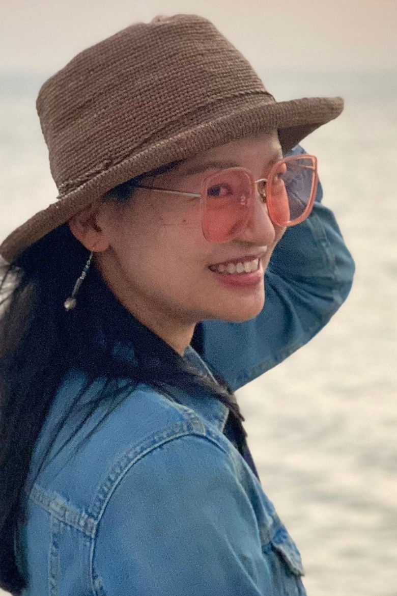 Yan Xi portrait image