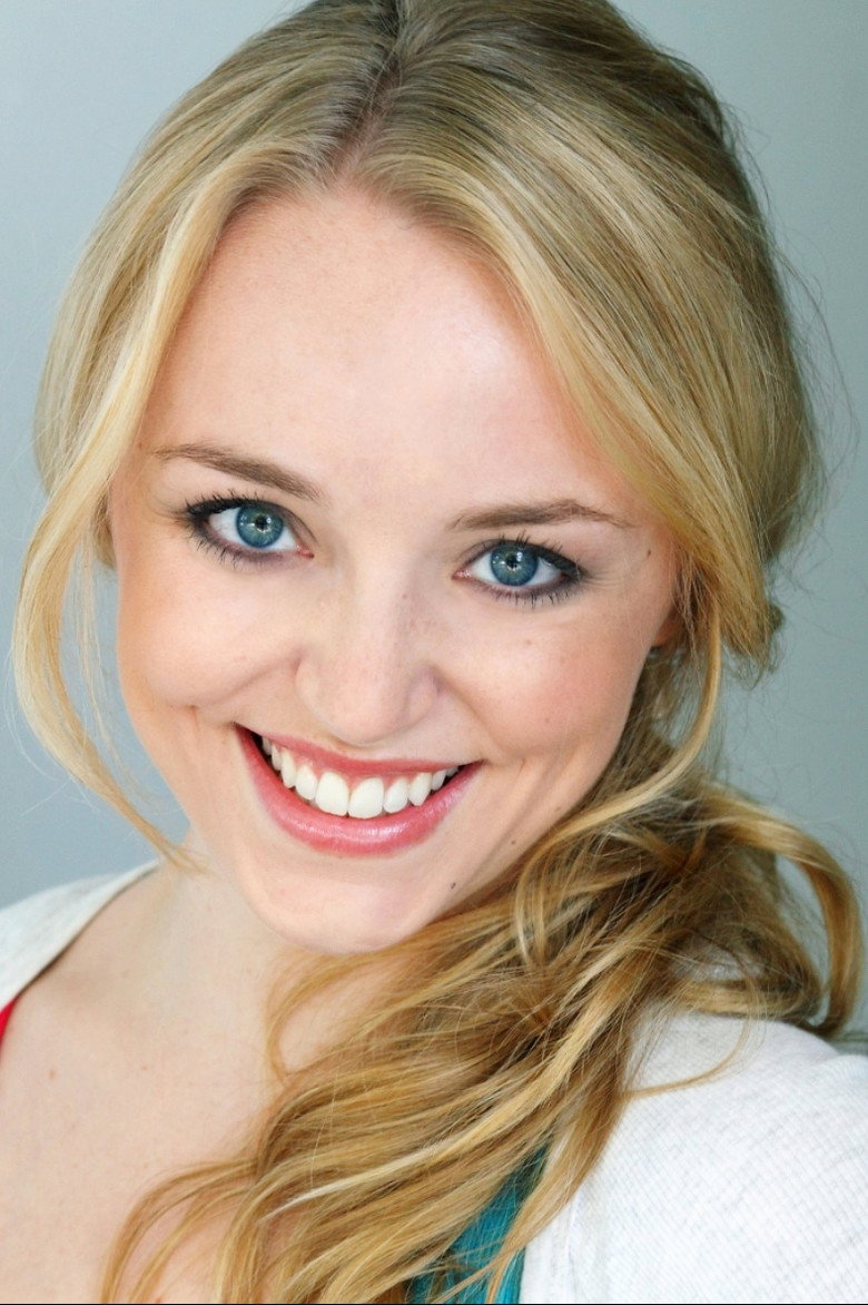 Alexandra Ficken photo 2