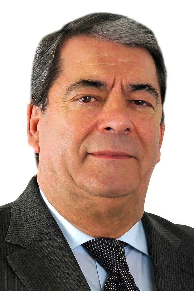 António Marinho e Pinto portrait image