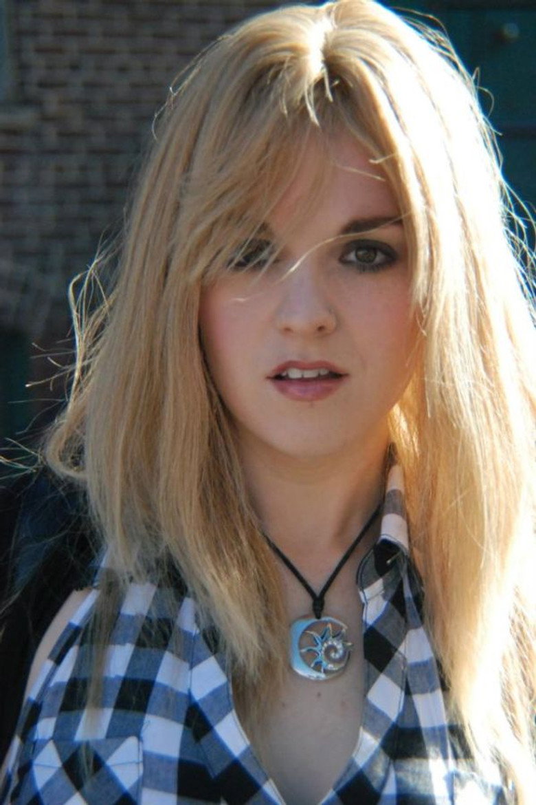 Jennifer Renée Price photo 2