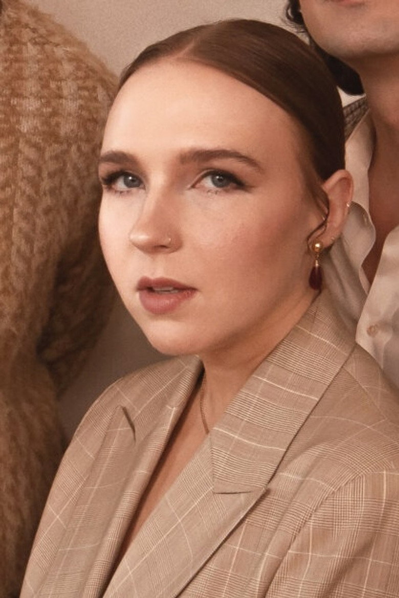 Reeta Huotarinen portrait