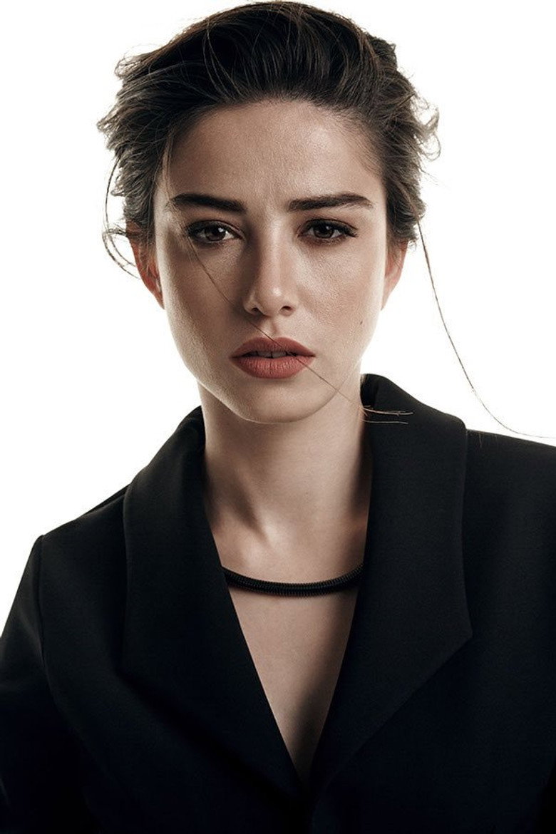 Özge Gürel photo 2
