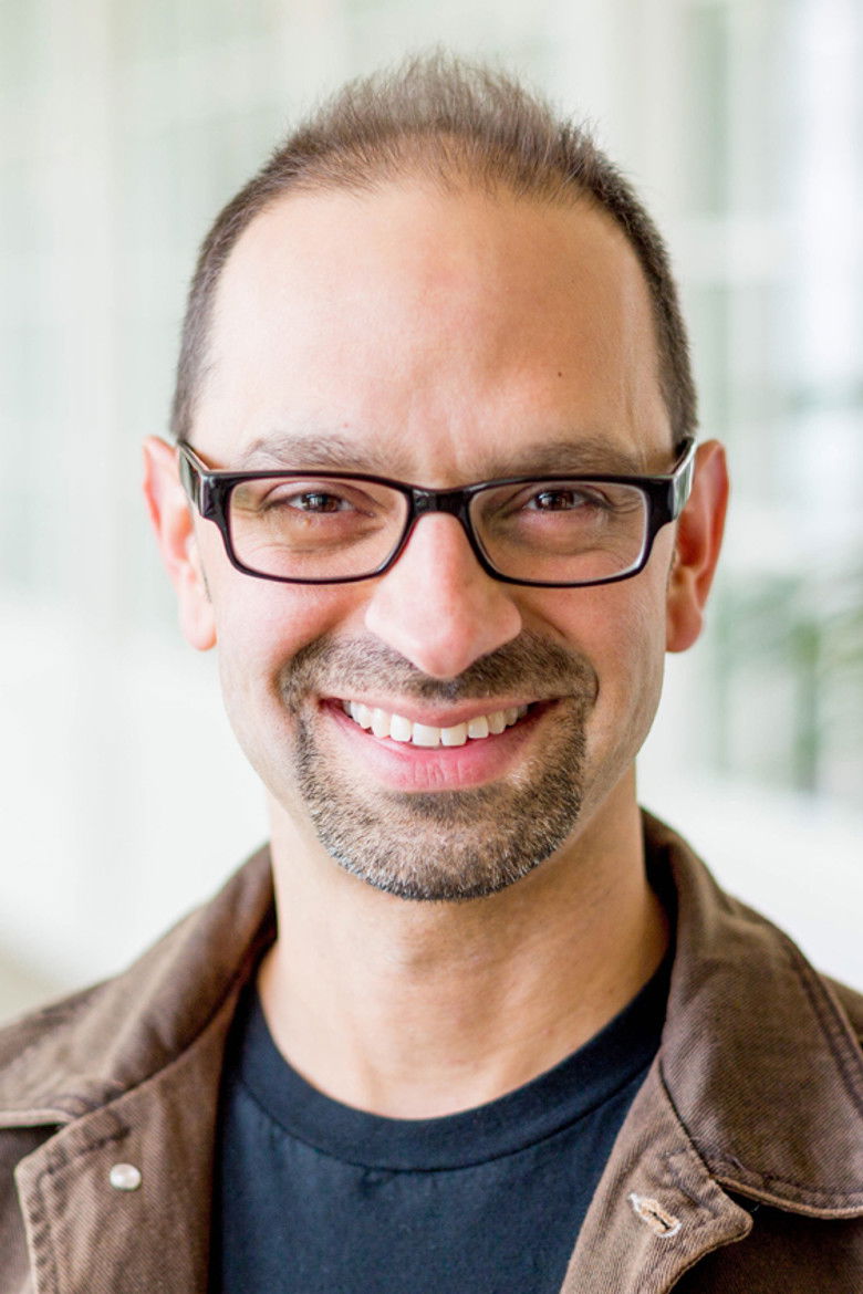 Todd Vaziri portrait image