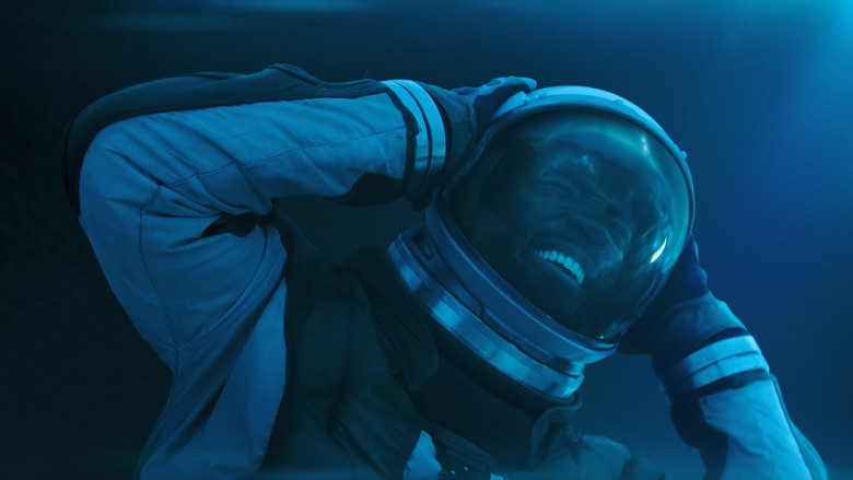 Still from Invasion - ซีซัน 3 ตอน 3