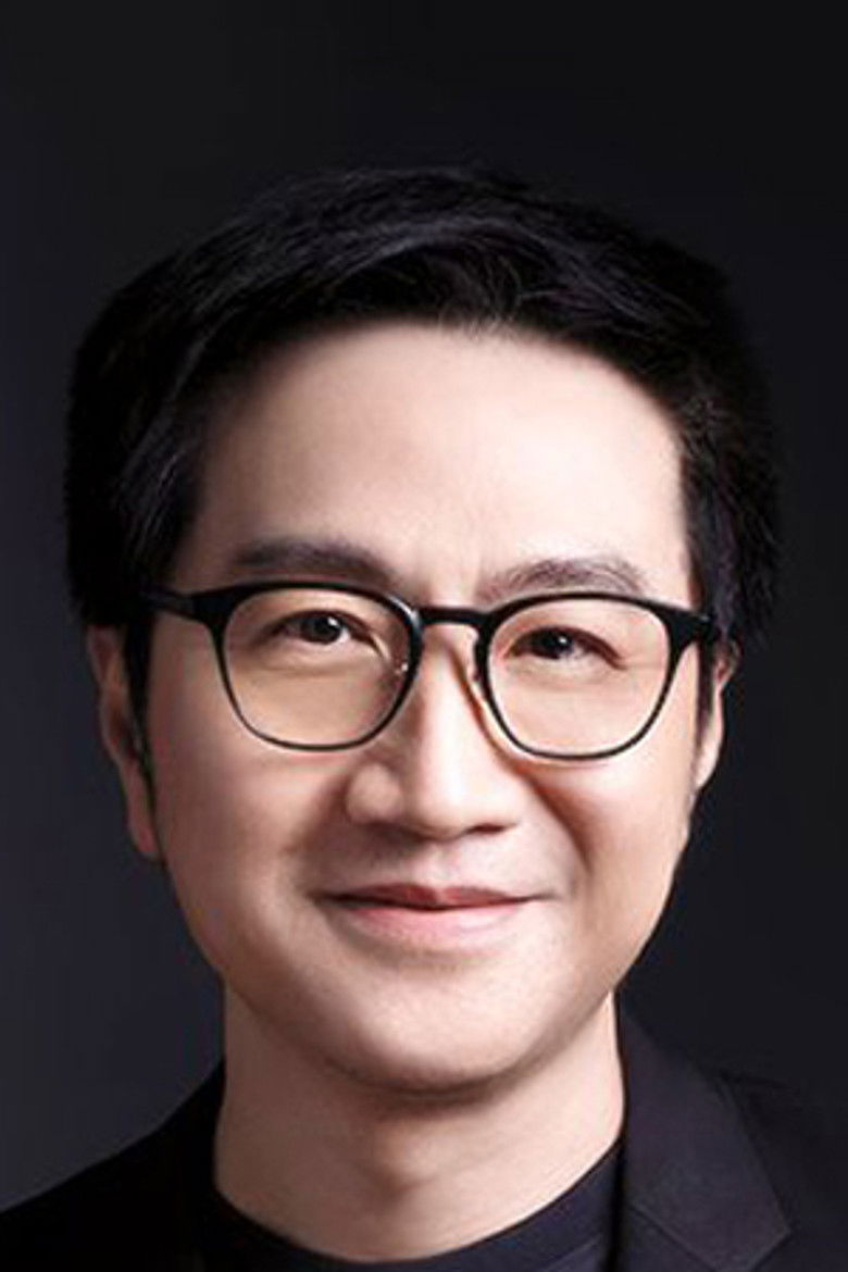 Sataporn Panichraksapong portrait image