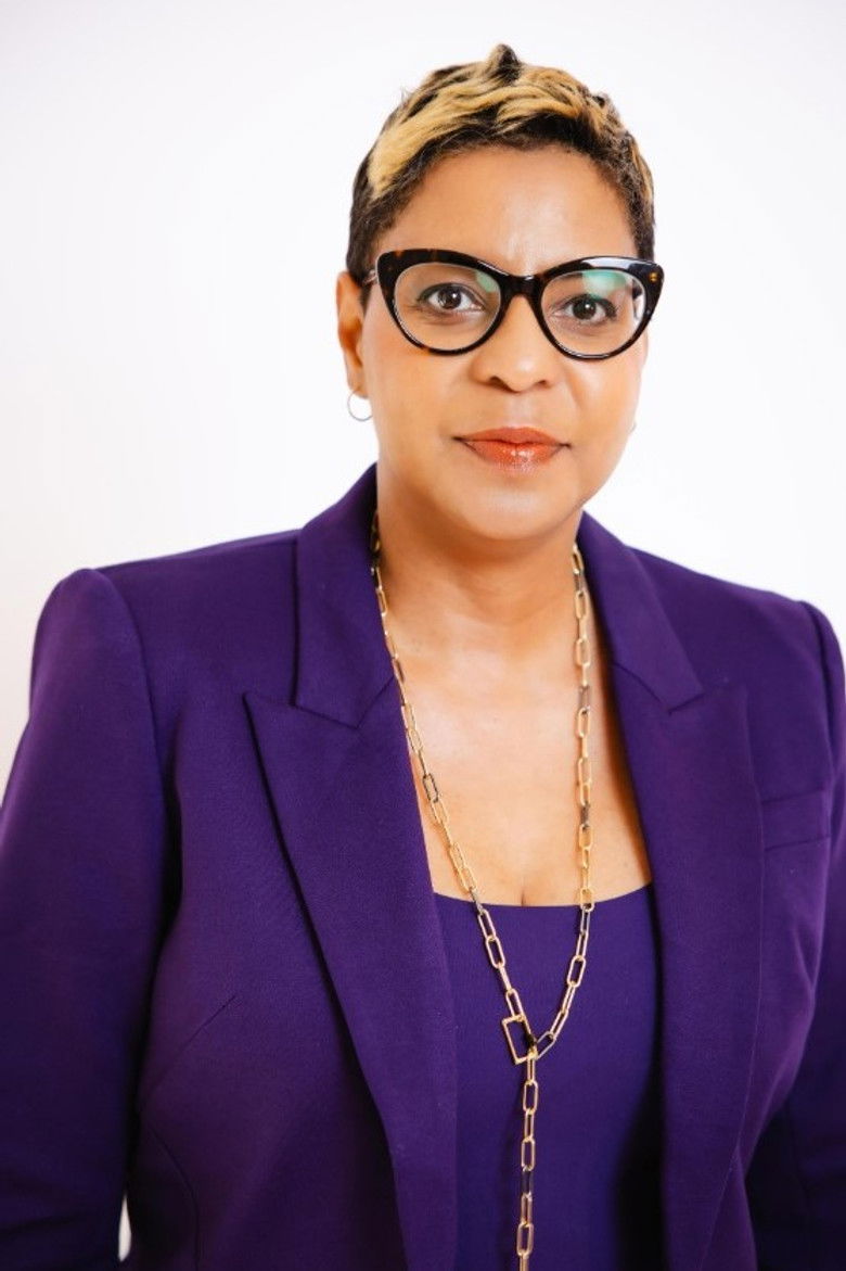 Lorisa Bates portrait image