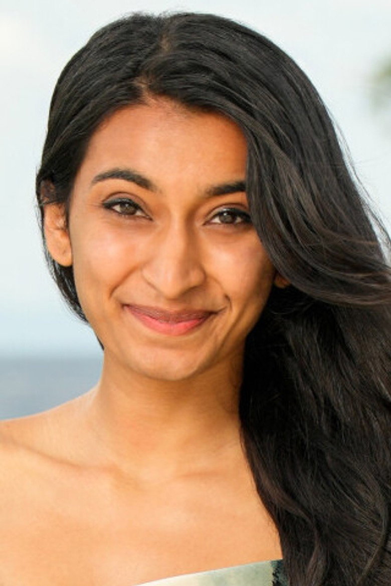 Janani Krishnan-Jha portrait