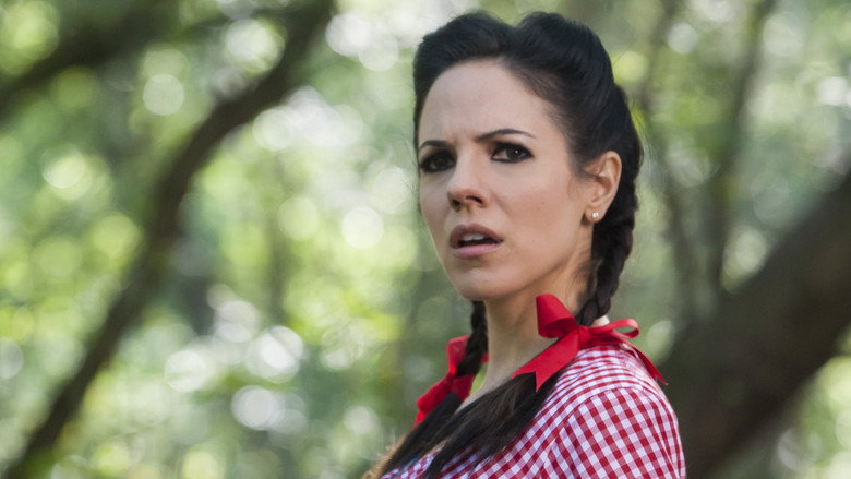 Still from Lost Girl - Season 5 Episode 14