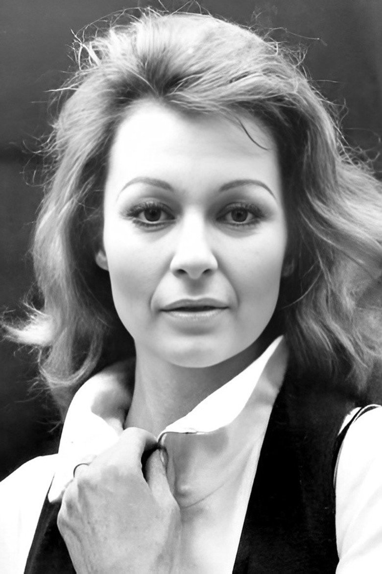 Anne Aubrey photo 3