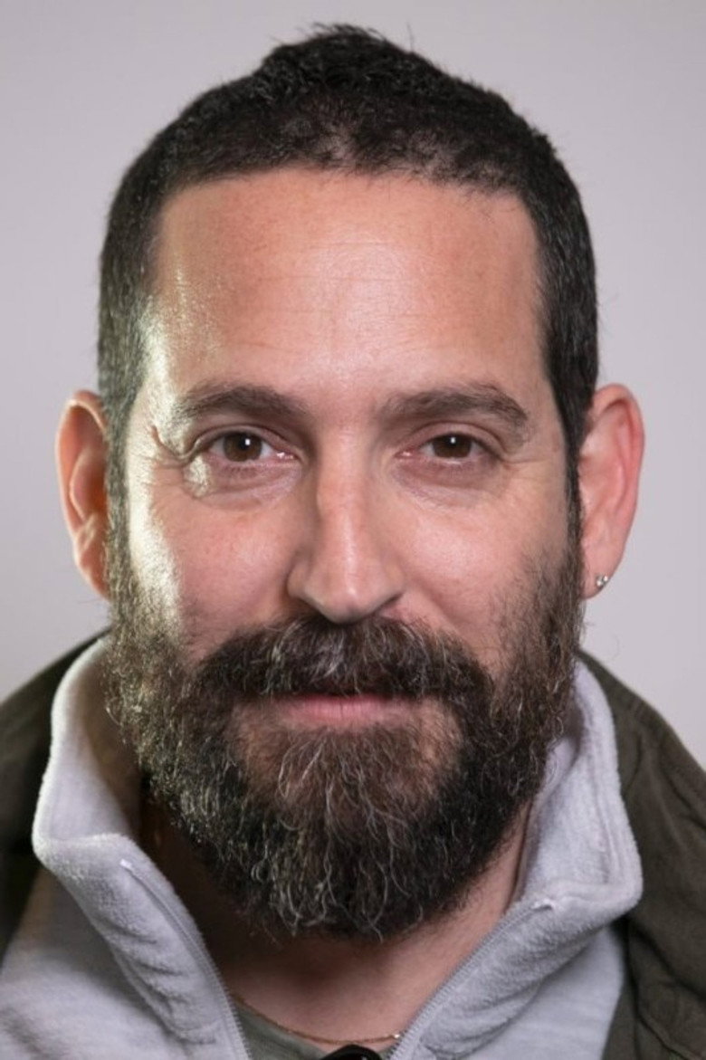 Avi Scharf portrait