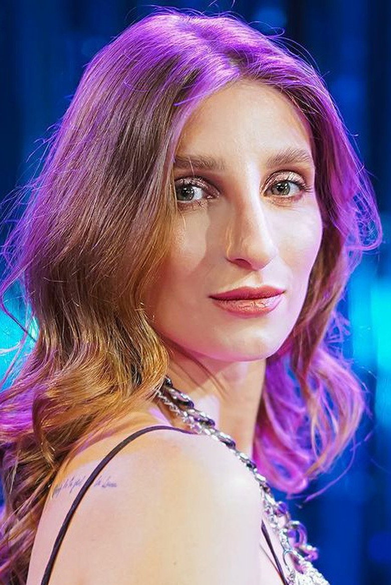 Gabie Fernandes photo