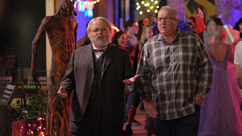 Still from Modern Family - Season 11 Episode 5