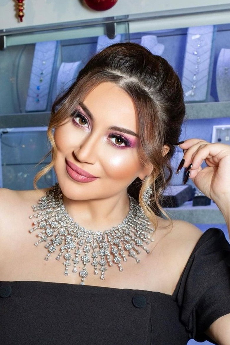 Damla photo 2
