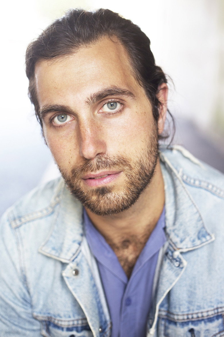 Ezel Doruk photo 2