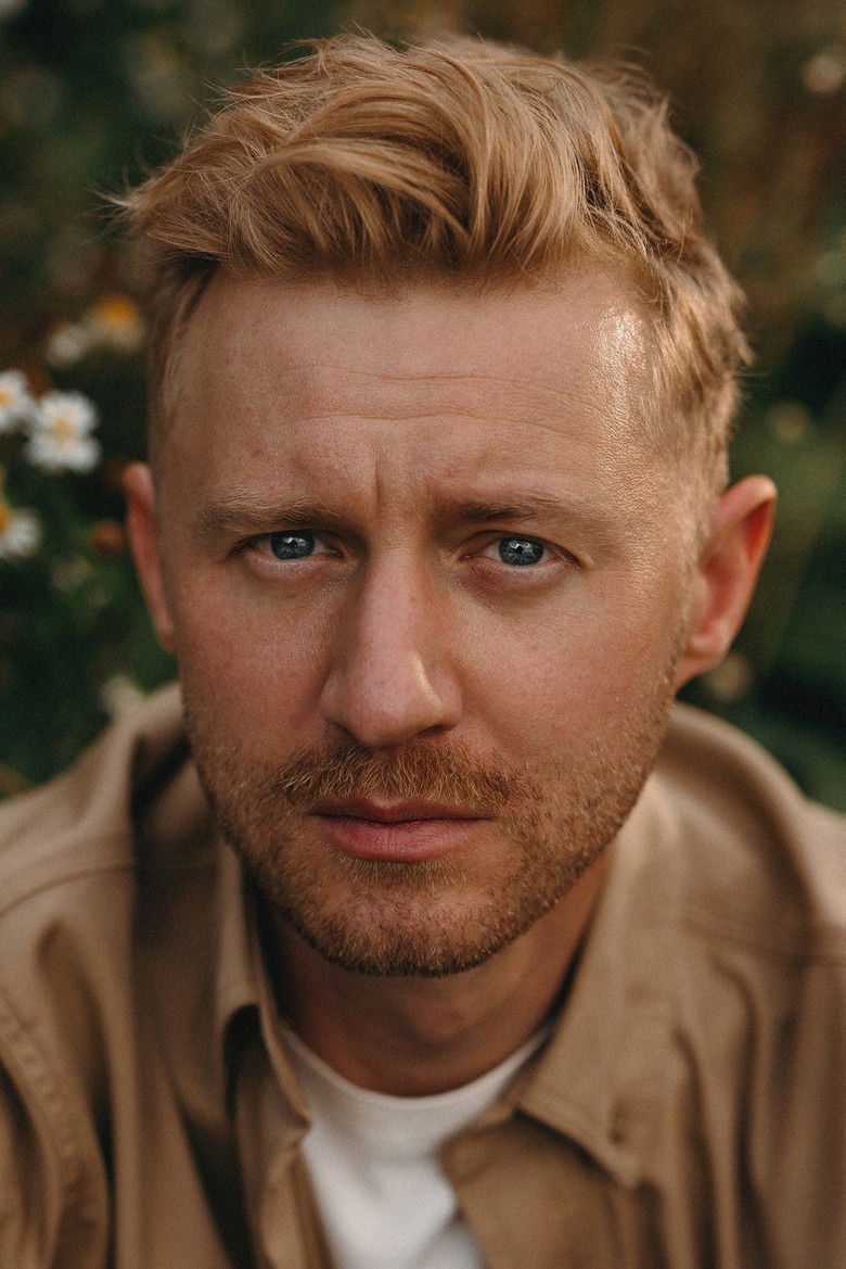 Ewert Sundja portrait image