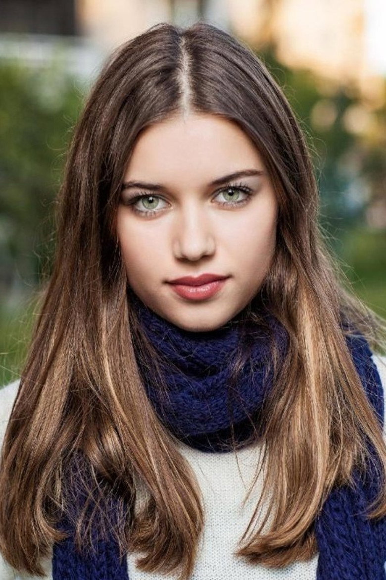 Afra Saraçoğlu photo 3