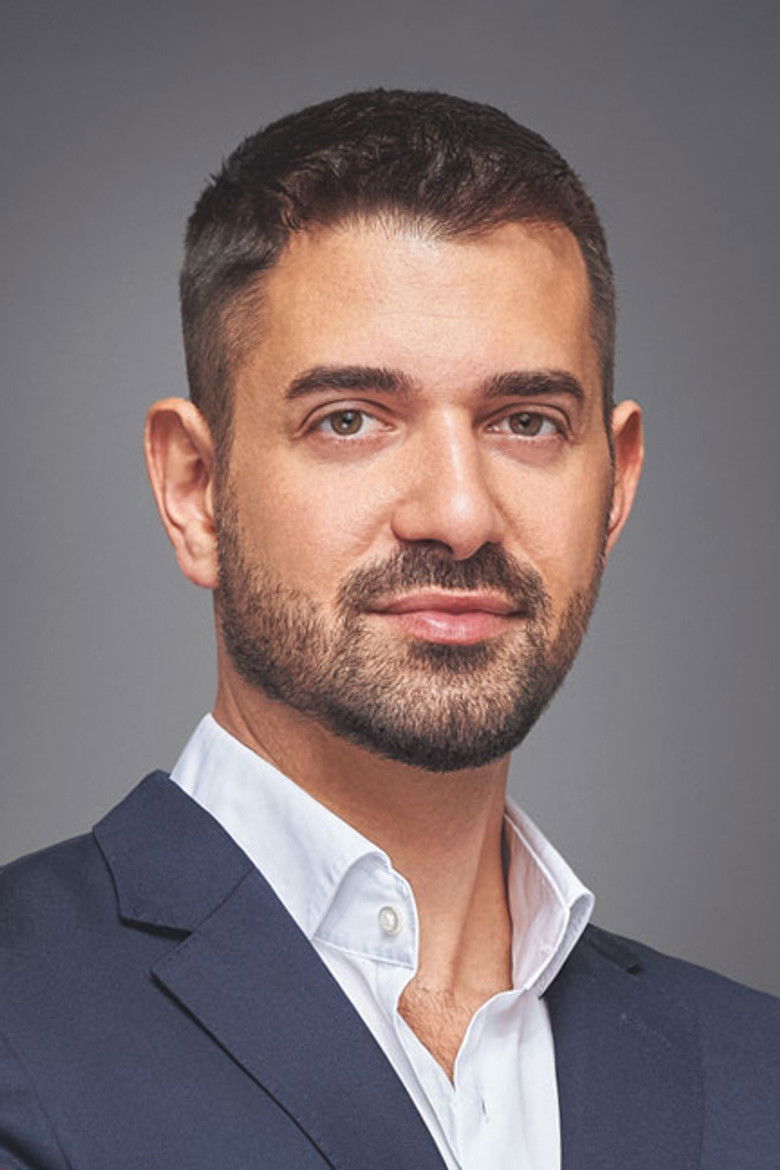 Erik Ňarjaš portrait image