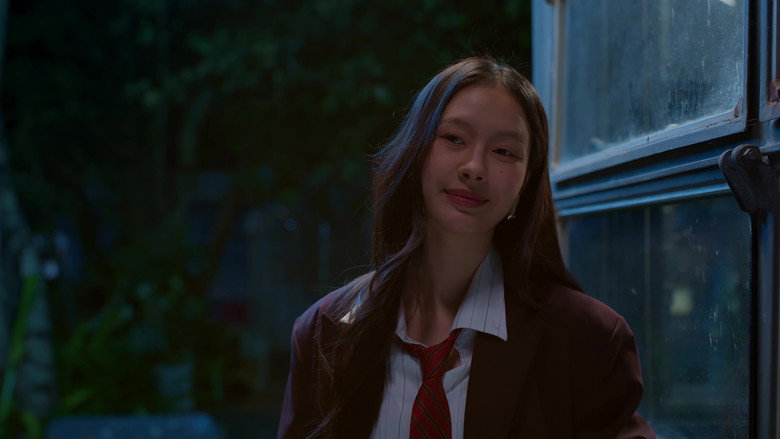 Still from Girl Rules - Season 1 Episode 7
