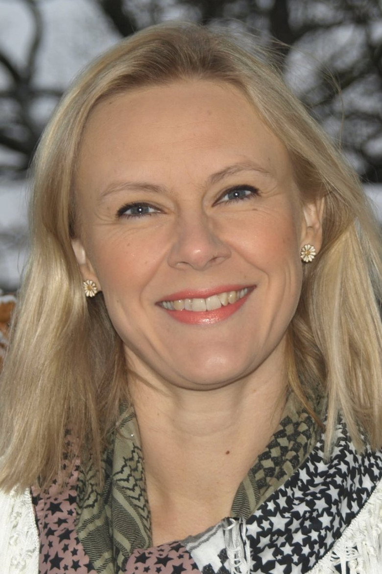 Manja Mikeli portrait