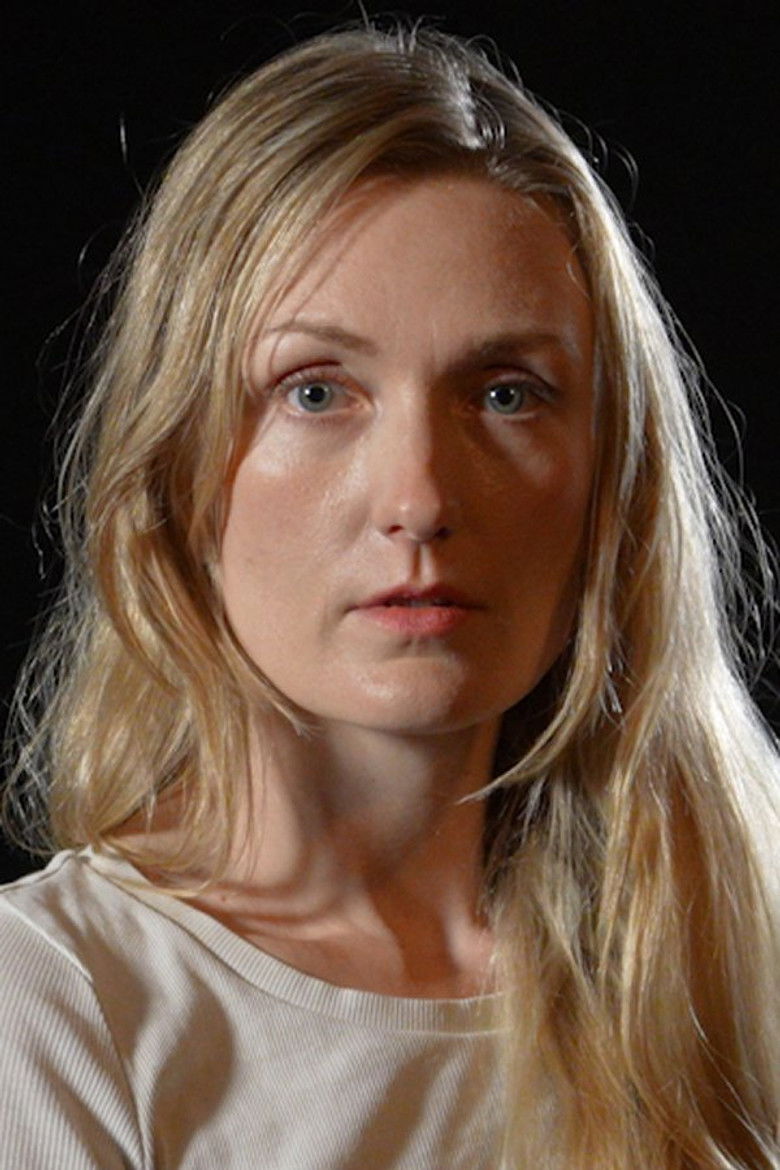 Julia Frisberg portrait image