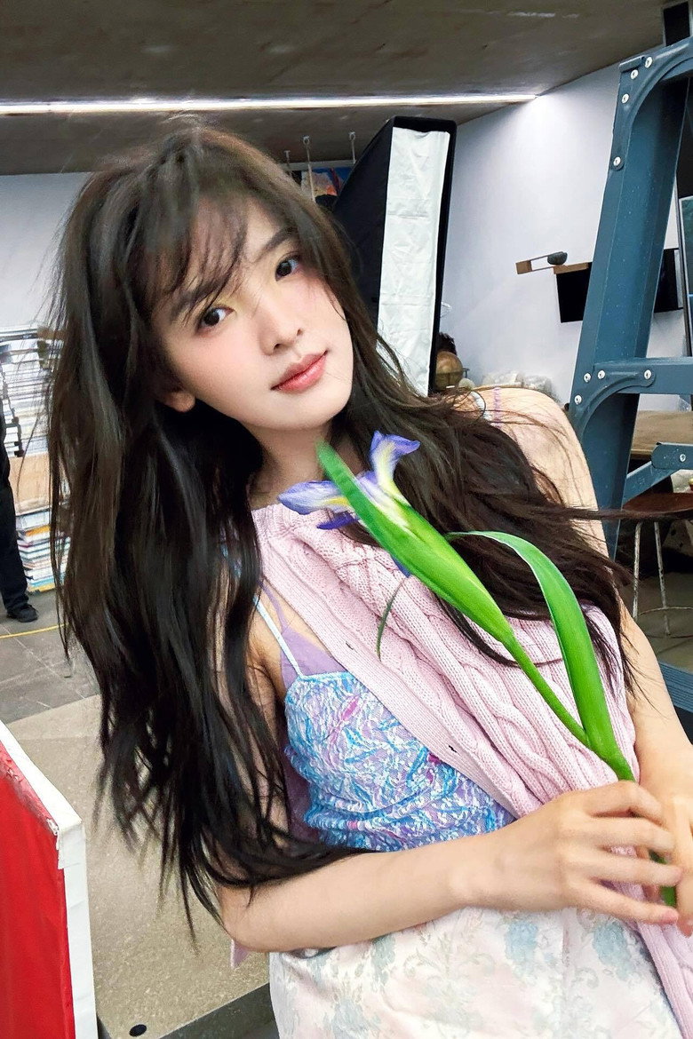 Zhang Ruonan photo 12