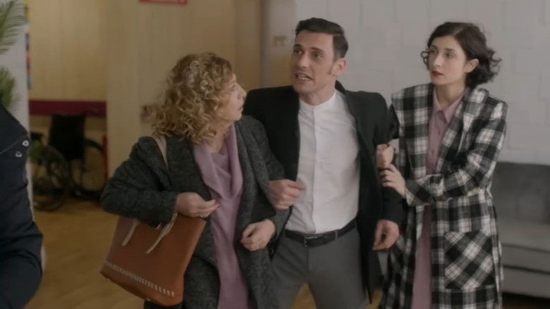 Still image for Ki Omws Eimai Akoma Edw 2022 season 1 episode 18: S1.E18 ∙ Episode #1.18 Still image for Ki Omws Eimai Akoma Edw 2022 season 1 episode 18: S1.E18 ∙ Episode #1.18