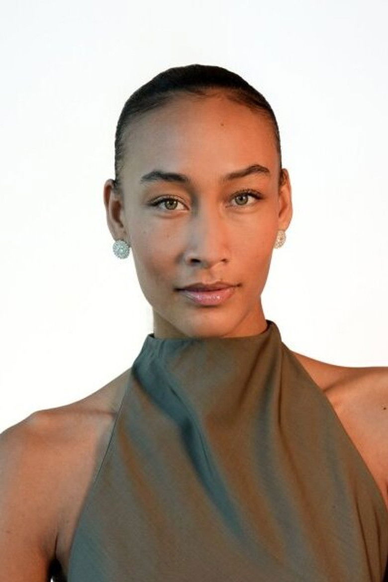 Arshea portrait image