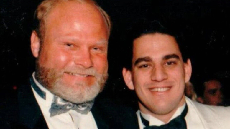 Still image for King of the Con season 1 episode 1: Snaking it in America Still image for King of the Con season 1 episode 1: Snaking it in America