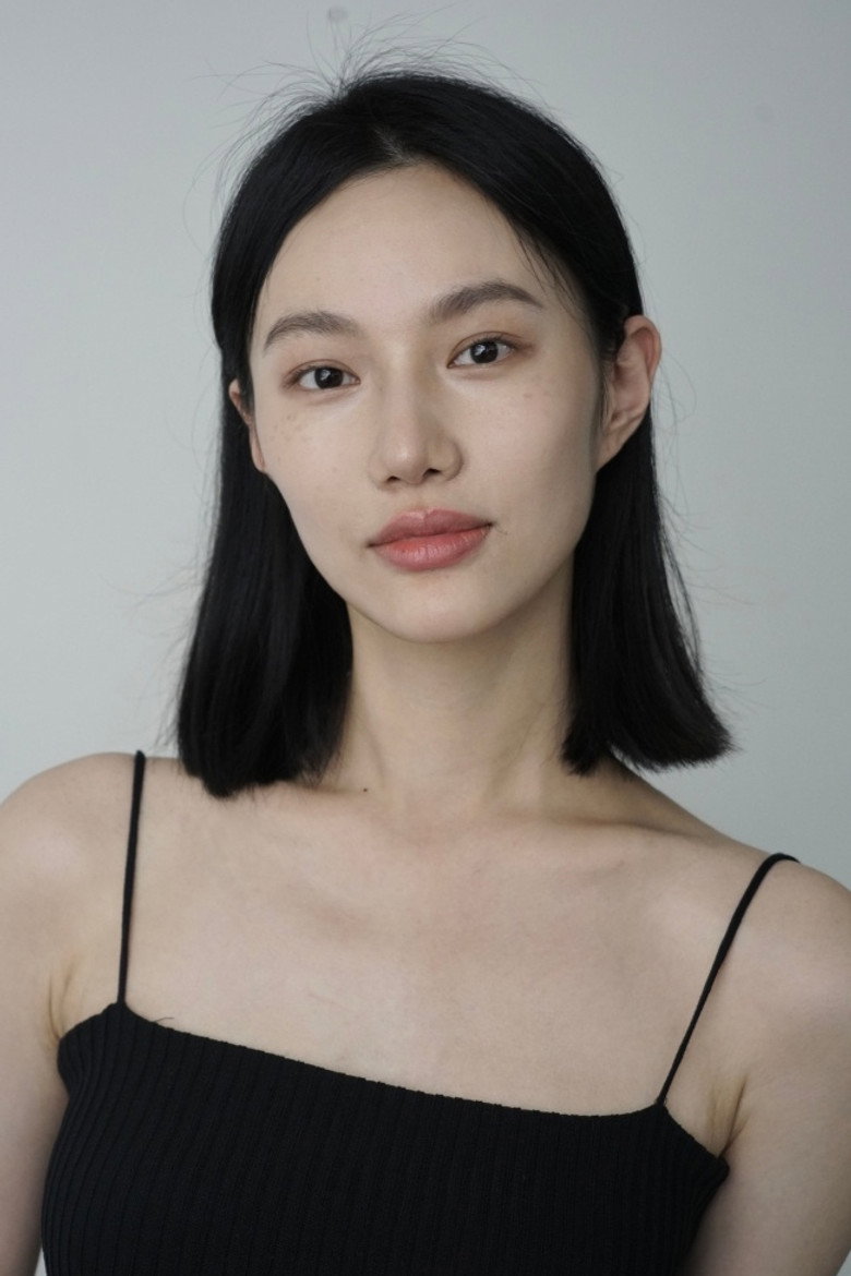 Jiang Yizhou portrait