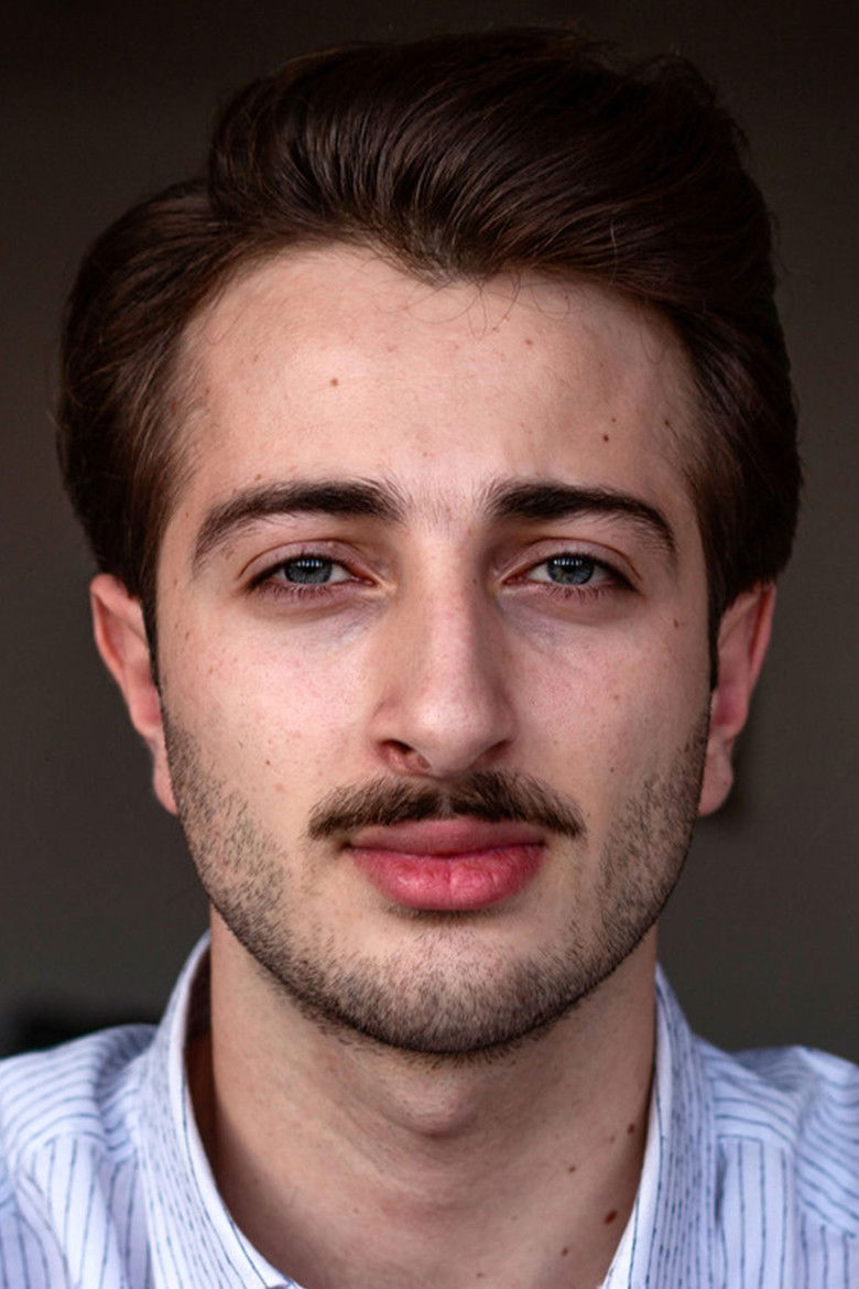 Mushfig Mirza portrait image