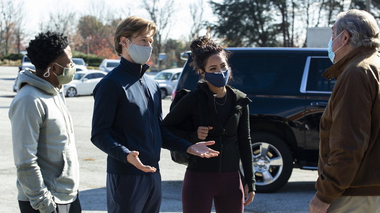 Still from MacGyver - Season 5 Episode 6