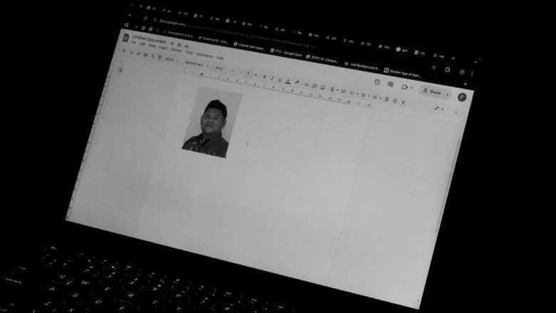 Imatge de Ayah Bukan Pahlawan