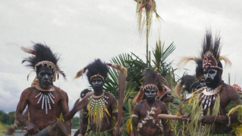 Imatge de Sukundimi Walks Before Me