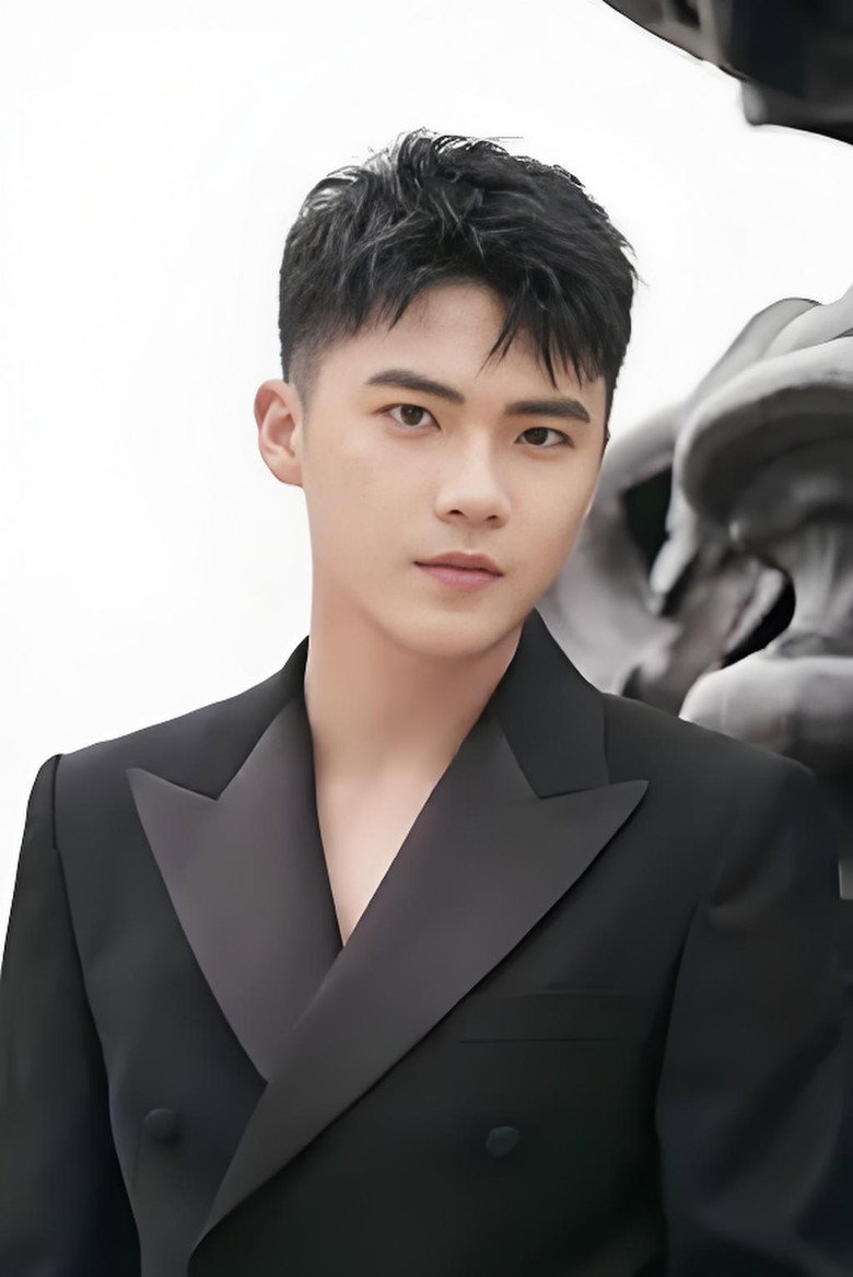 Pan Yize portrait