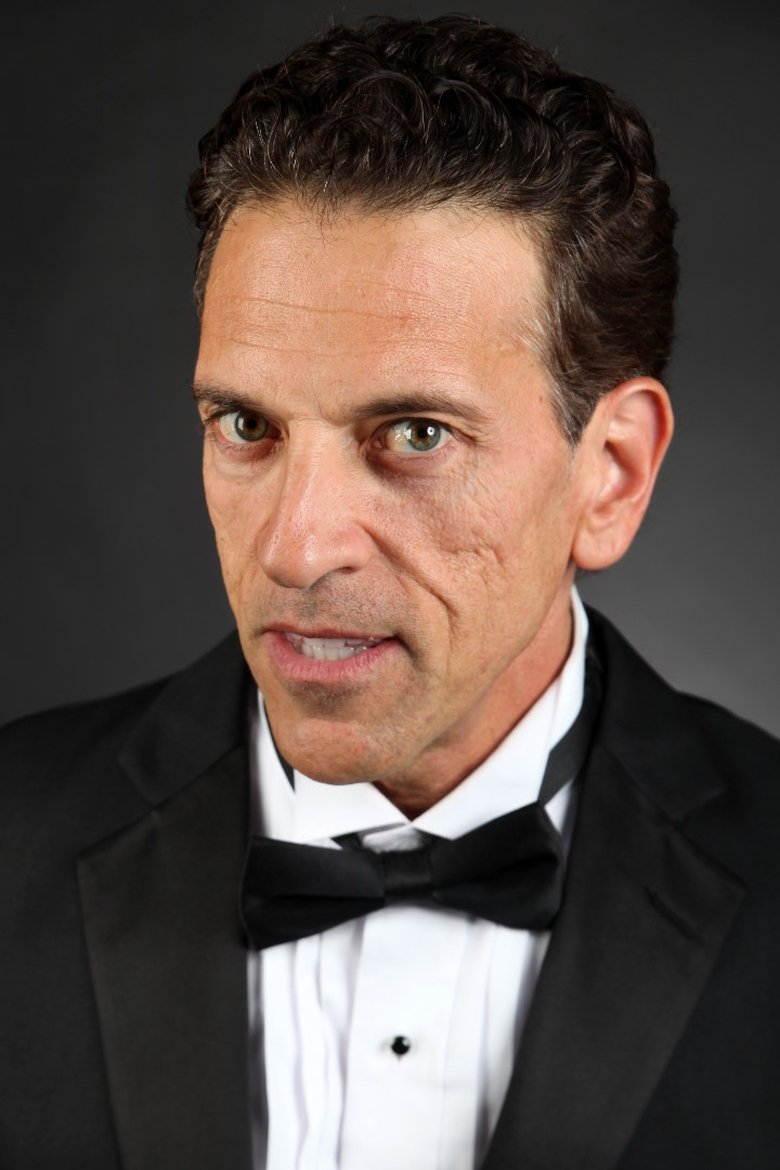 Leon David Franco portrait image