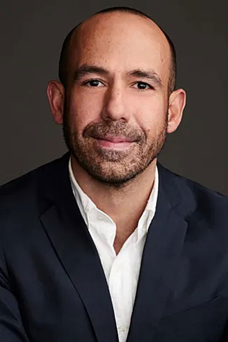 Marc Velez portrait image