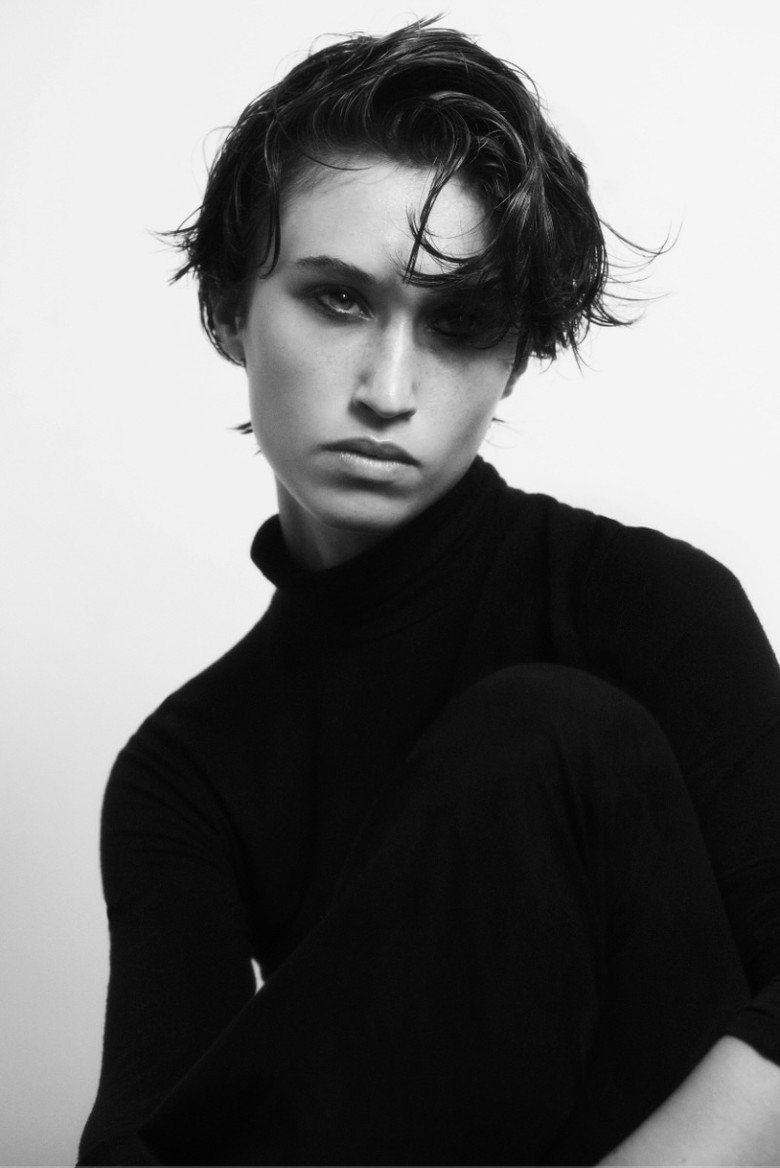 Naomi Honig portrait
